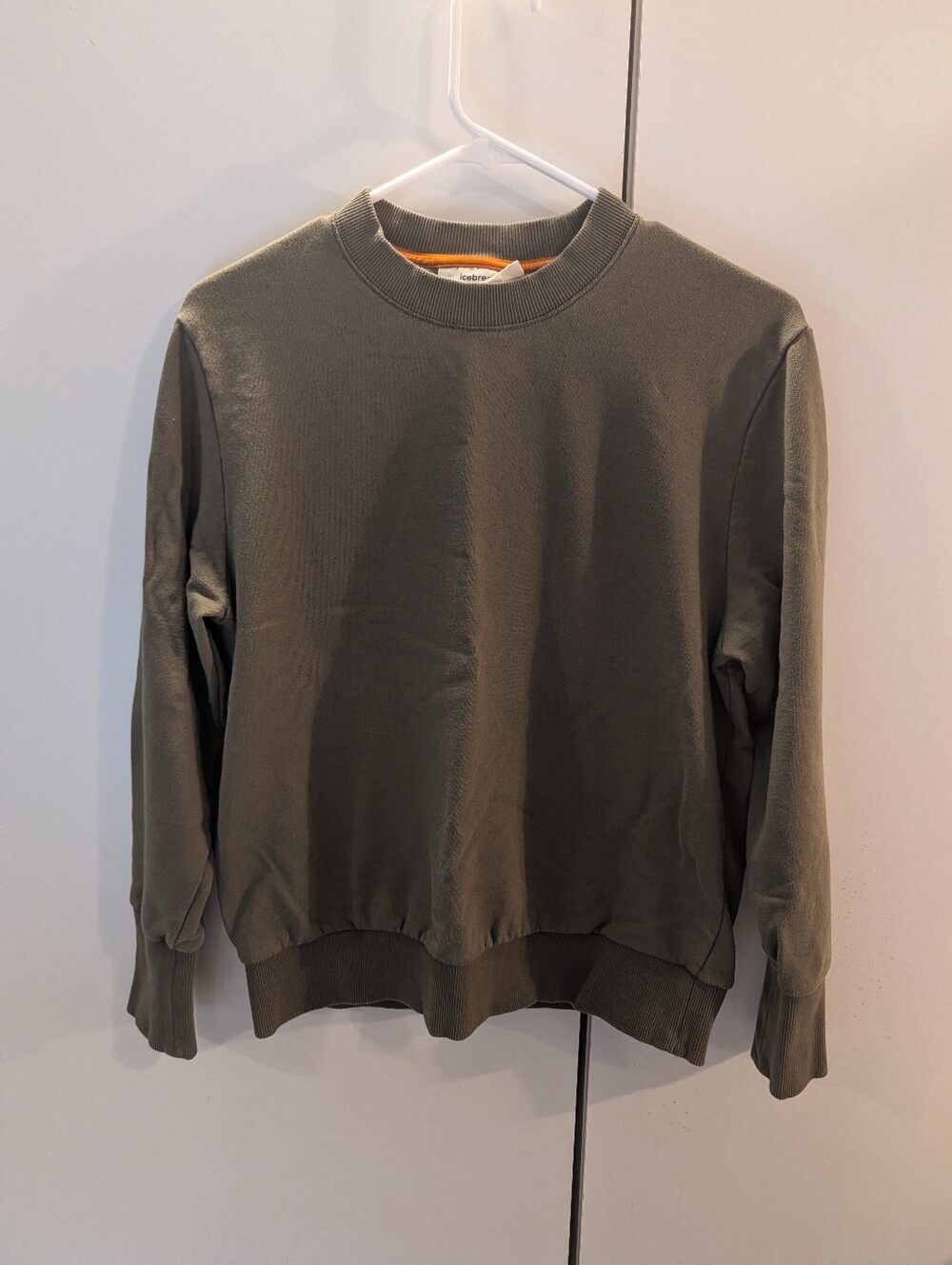 Ice Breaker Men's Medium Olive Crewneck Wool Blend Sweatshirt